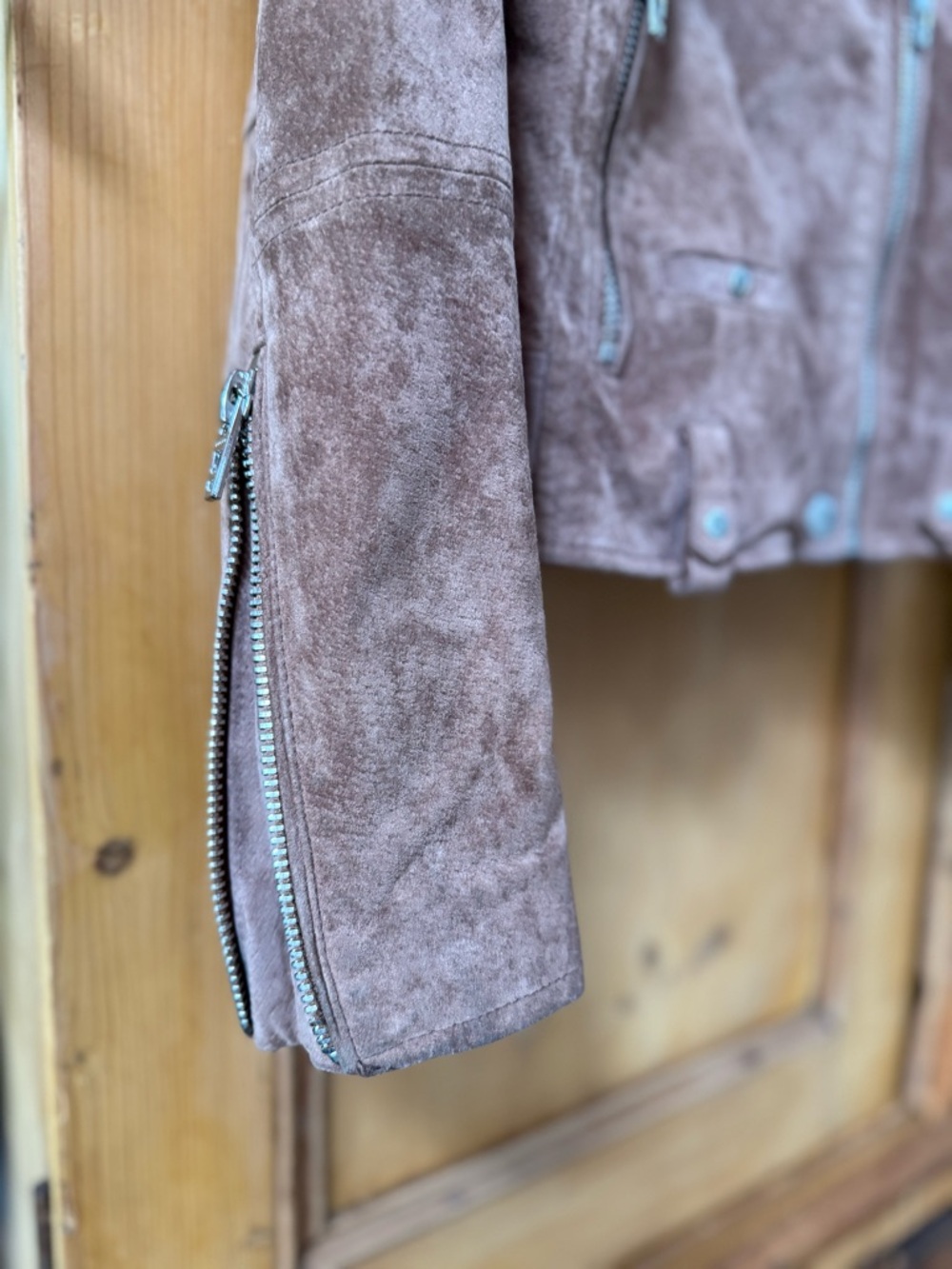 Blank NYC brown Suede Moto Jacket zippers edgy - Picture 4 of 10